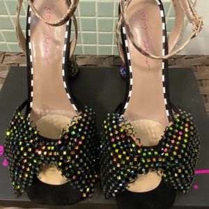 Besty Johnson Aisha Bow Heels